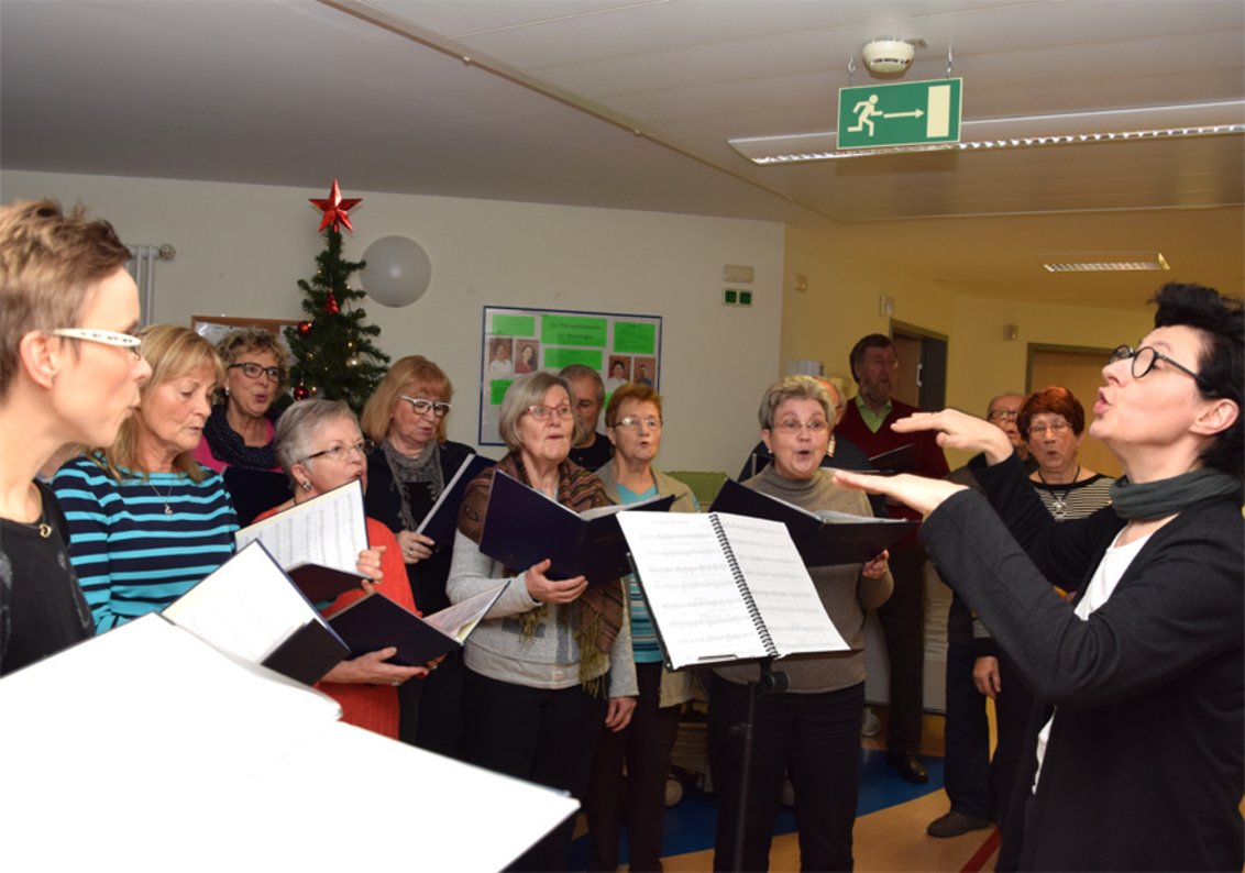 „Alle Jahre wieder…“ - Traditionelles Weihnachtssingen