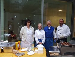 Weihnachtsgrillen für Mitarbeitende