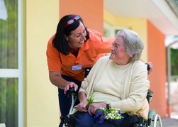 Herzlich willkommen im AMEOS Pflegehaus Winterlingen