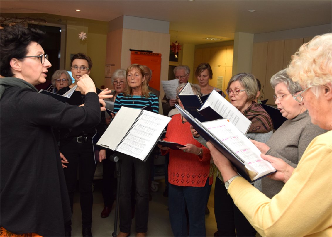 „Alle Jahre wieder…“ - Traditionelles Weihnachtssingen