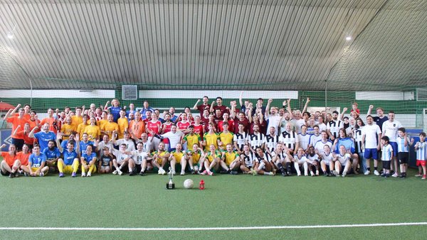 Fußballfieber in Oberhausen  NRW Kinderklinik Fußball Cup 