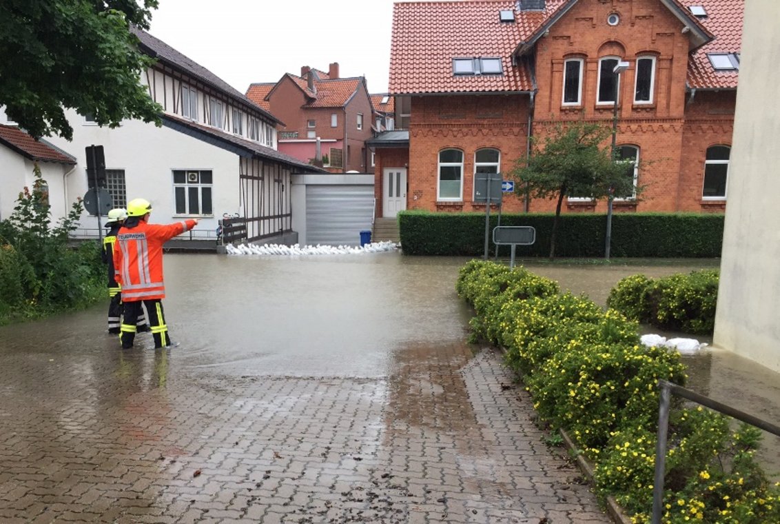 Alfeld  hält zusammen – AMEOS Klinikum Alfeld unterstützt bei Evakuierung von Pflegeheim